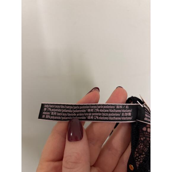 Victoria's Secret Cheeky Panty Womens Medium Black Very Sexy Lace Gold Stud NWT - Picture 4 of 5